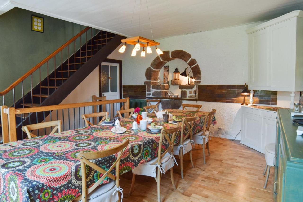 Domaine De La Jordanne - B&B Saint-Cirgues-de-Jordanne Екстериор снимка